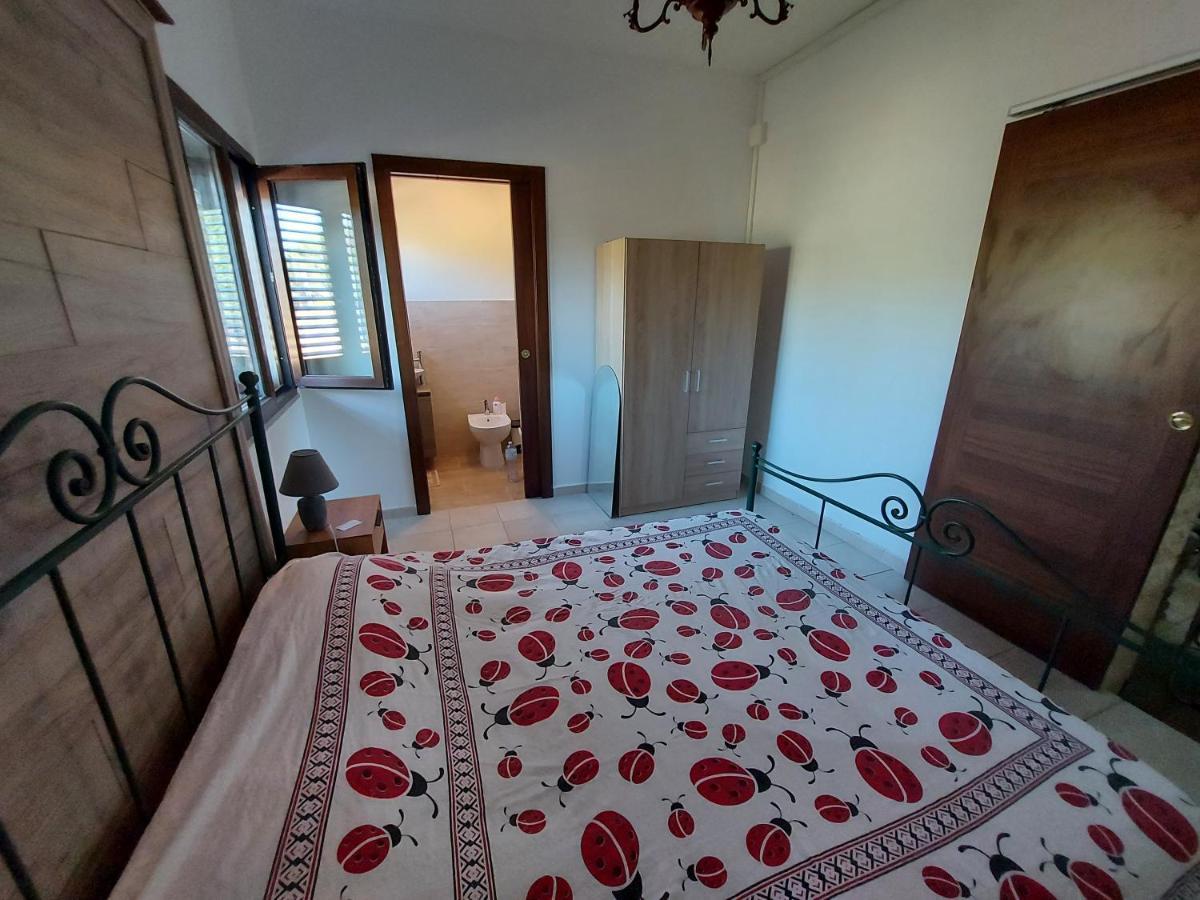 Sa Domu 'E Pisittu Apartment Iglesias Exterior photo